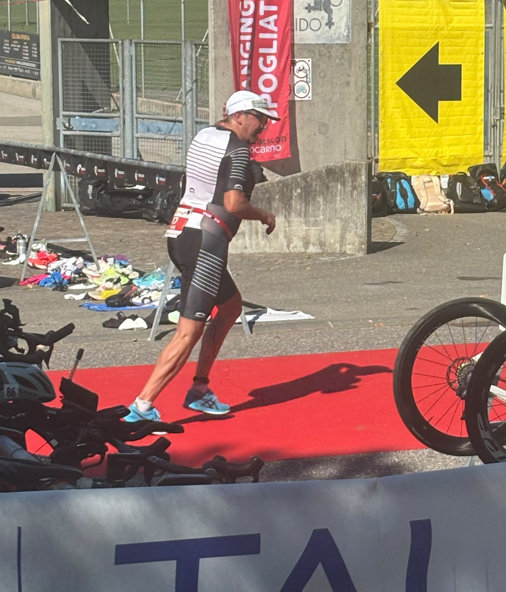 Yves Lustenberger auf dem roten Teppich der Wechselzone